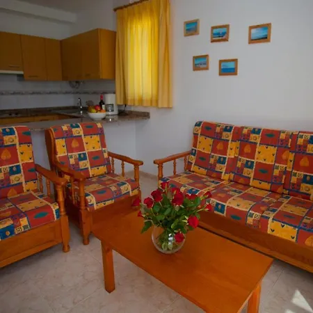 Resort Complejo Turistico Reyes 3*